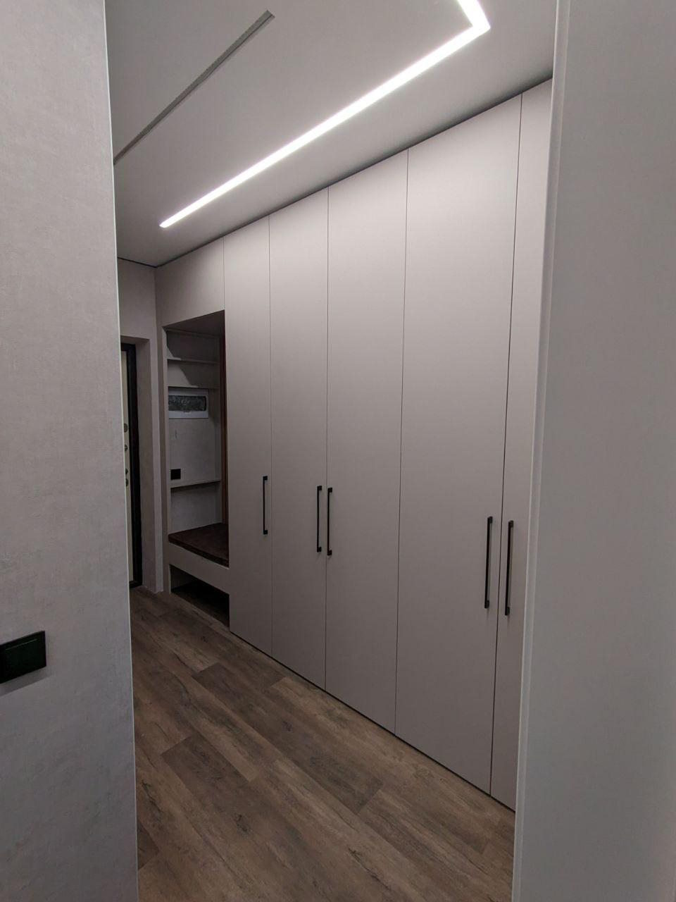 Прихожая на заказ в городе Сургут